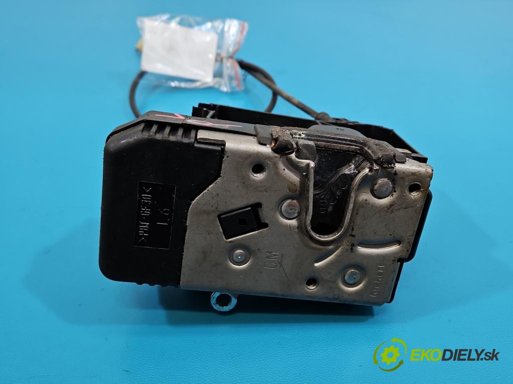 Renault Trafic II 2001-2014 1.9 dci 109 HP manual 80 kW 1870 cm3 5- zámok predné ľavý 8200008260