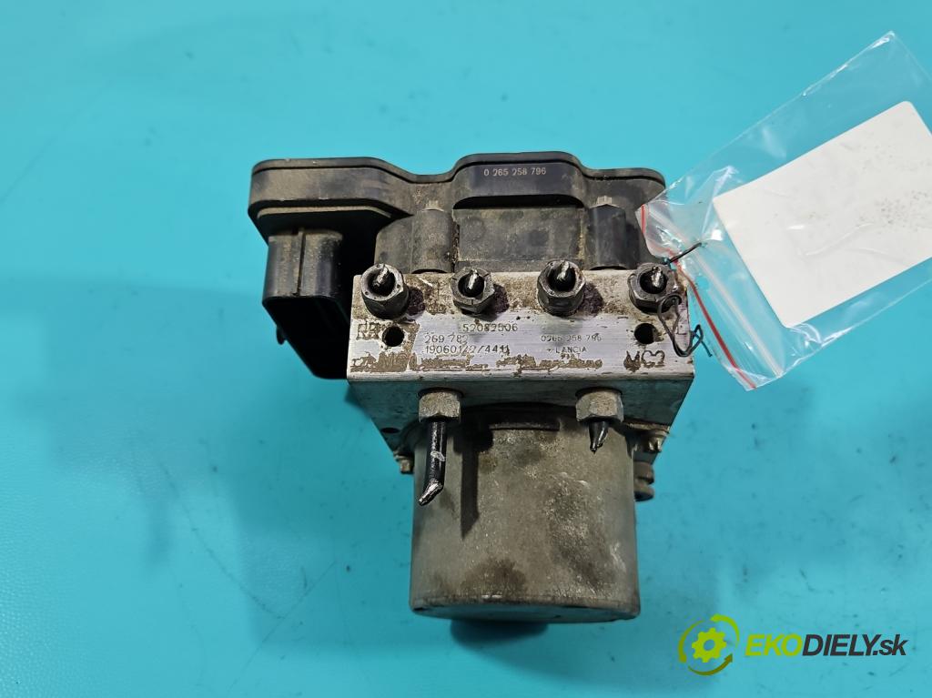 Fiat Tipo II 2015- 1.4 16V 95 HP manual 70 kW 1368 cm3 5- čerpadlo abs 0265258796 (Pumpa ABS)