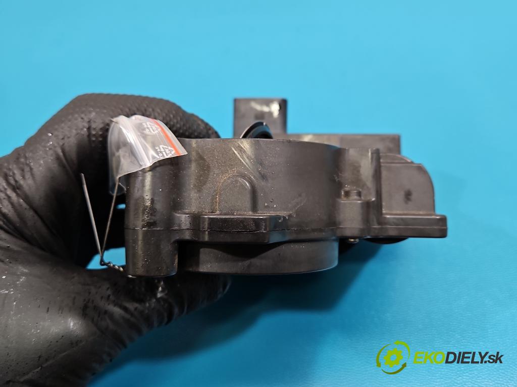 Vw Tiguan I 2007-2016 1.4 TSI 150 HP manual 110 kW 1390 cm3 5- klapka 03C128063A (Škrtiaca klapka)