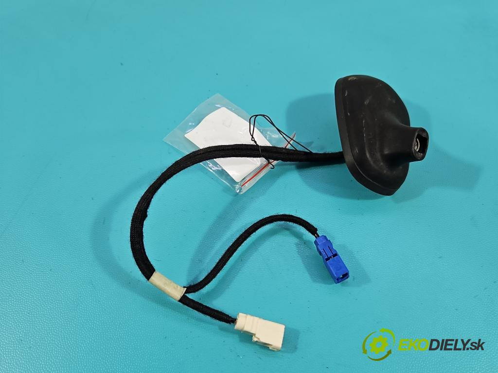 Fiat Tipo II 2015- 1.4 16V 95 HP manual 70 kW 1368 cm3 5- Antena 52082570