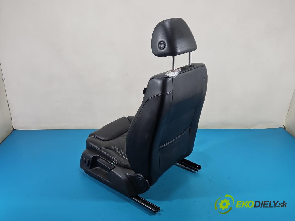 Vw Passat B6 2005-2010 2.0 tdi 136hp manual 100 kW 1968 cm3 5- Sedadlo levý  (Sedadlo)