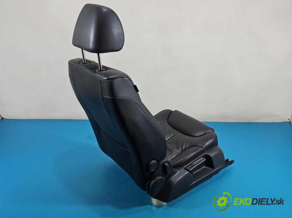 Vw Passat B6 2005-2010 2.0 tdi 136 HP manual 100 kW 1968 cm3 5- Sedačka pravý  (Sedadlo)