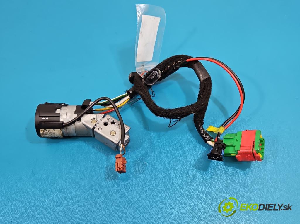 Peugeot 307 1.6 16V 109 HP manual 80 kW 1587 cm3 5- Spínačka  (Spínacia skrinka)