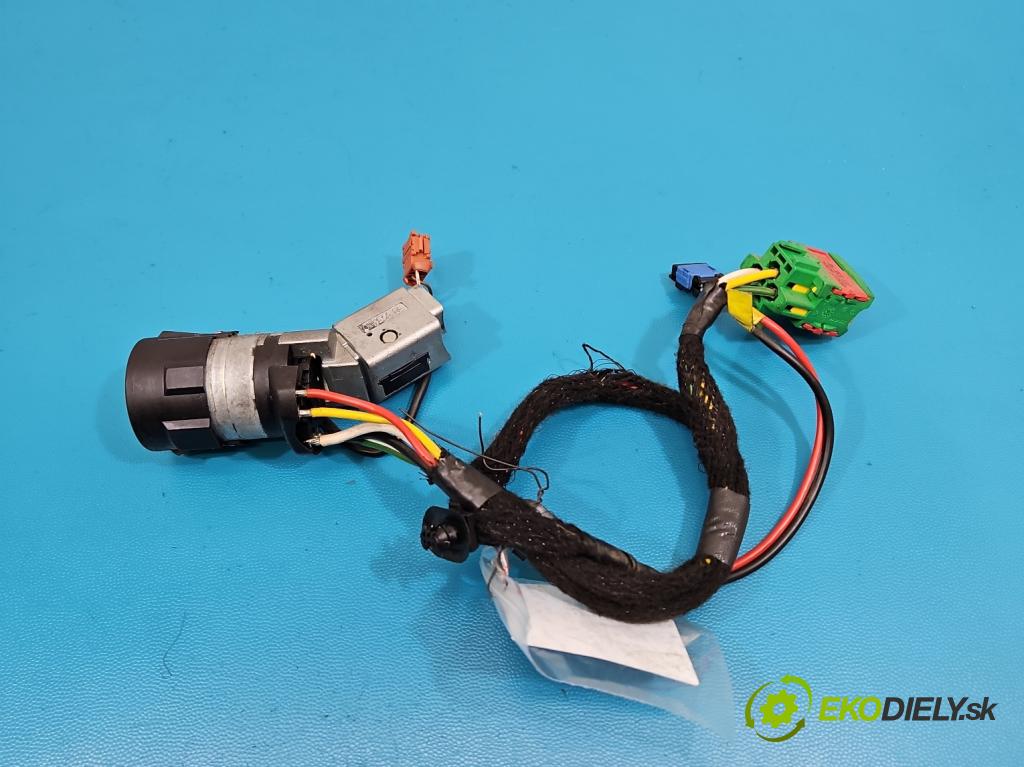 Peugeot 307 1.6 16V 109 HP manual 80 kW 1587 cm3 5- Spínačka  (Spínacia skrinka)