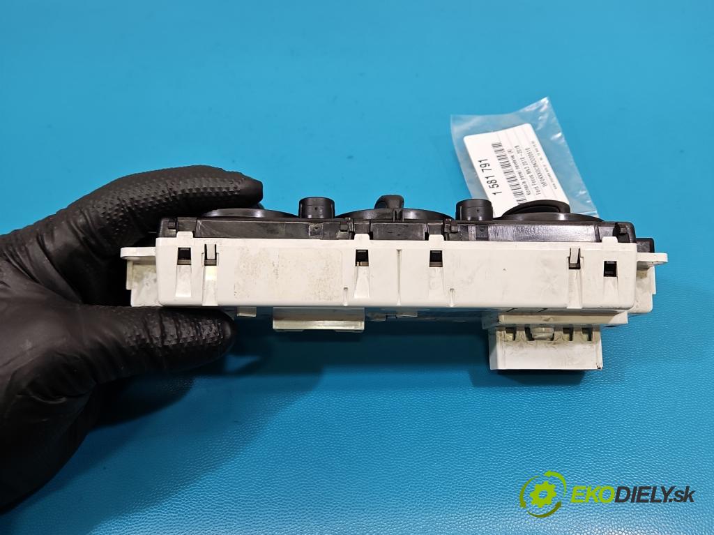 Ford Focus Mk3 2010-2018 1.6 16v IQDB: 105 HP manual 77 kW 1596 cm3 5- panel kúrenia BM5T-18549