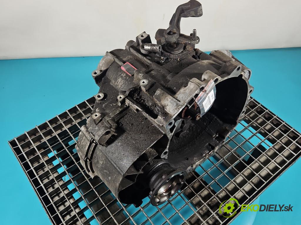 Vw Tiguan I 2007-2016 1.4 TSI 150 HP manual 110 kW 1390 cm3 5- prevodovka stupeň,rýchlosť manual LHB