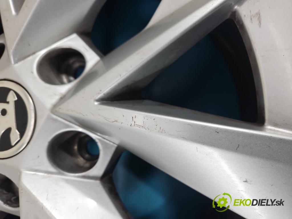Skoda Octavia IV 2019- 2.0 tdi 116 HP manual 85 kW 1968 cm3 5- Disk hliník 17" komplet 5E3601025E