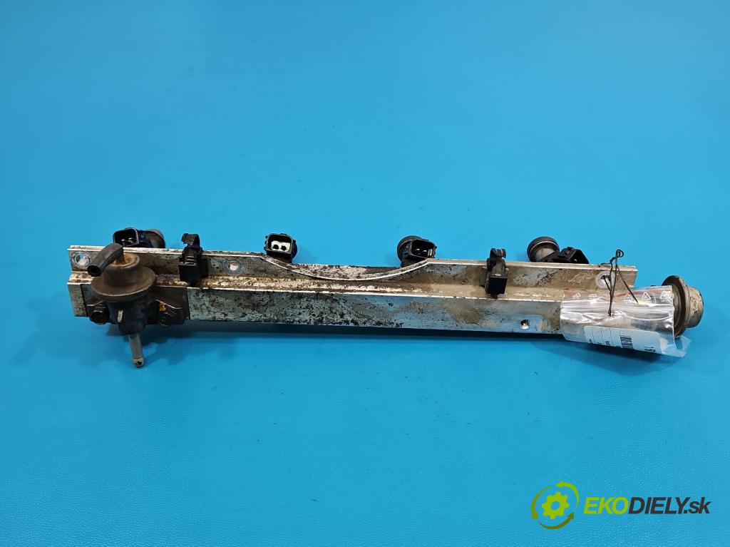 Honda CR-V I 1995-2001 2.0 16V 147 HP manual 108 kW 1973 cm3 5- vstrek  (Vstrekovač paliva)