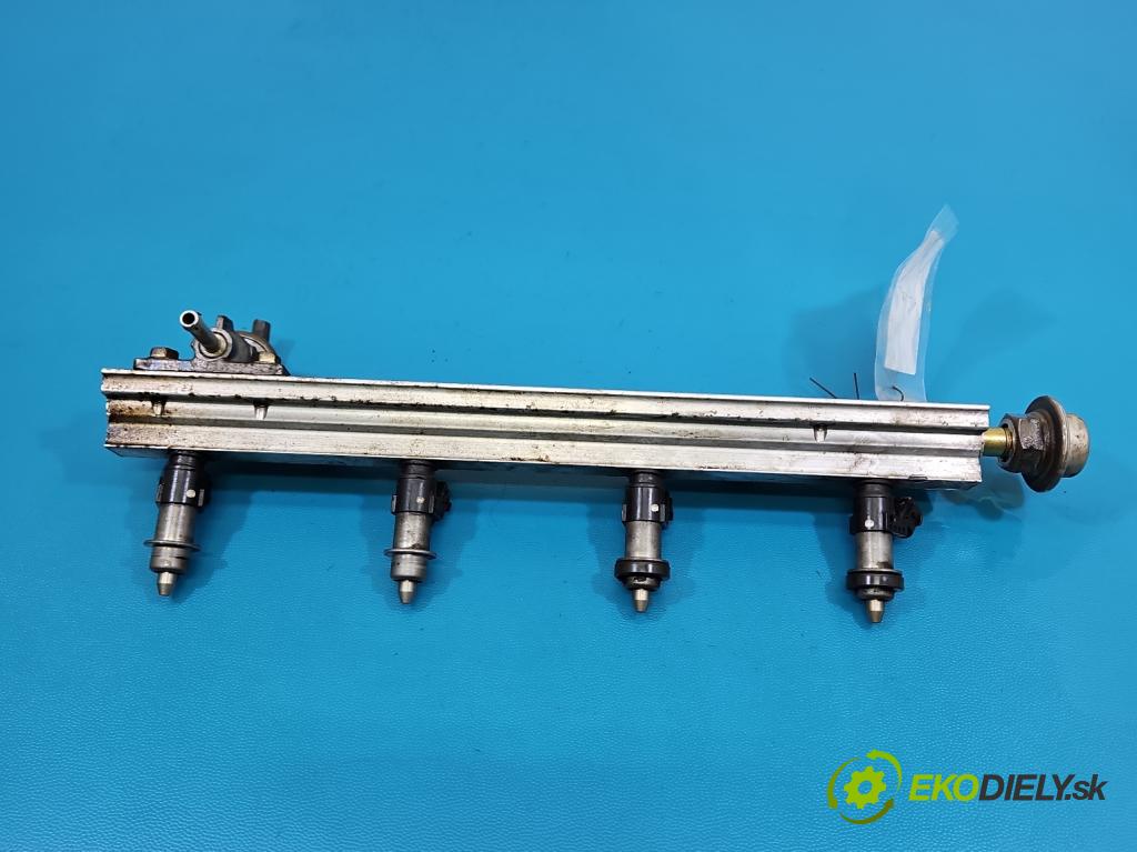 Honda CR-V I 1995-2001 2.0 16V 147 HP manual 108 kW 1973 cm3 5- vstrek  (Vstrekovač paliva)