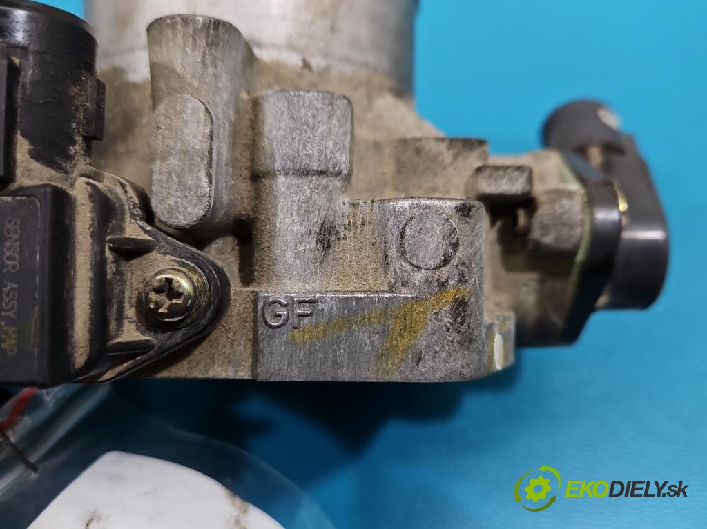 Honda CR-V I 1995-2001 2.0 16V 147 hp manual 108 kW 1973 cm3 5- škrticí klapka GF (Škrticí klapka)