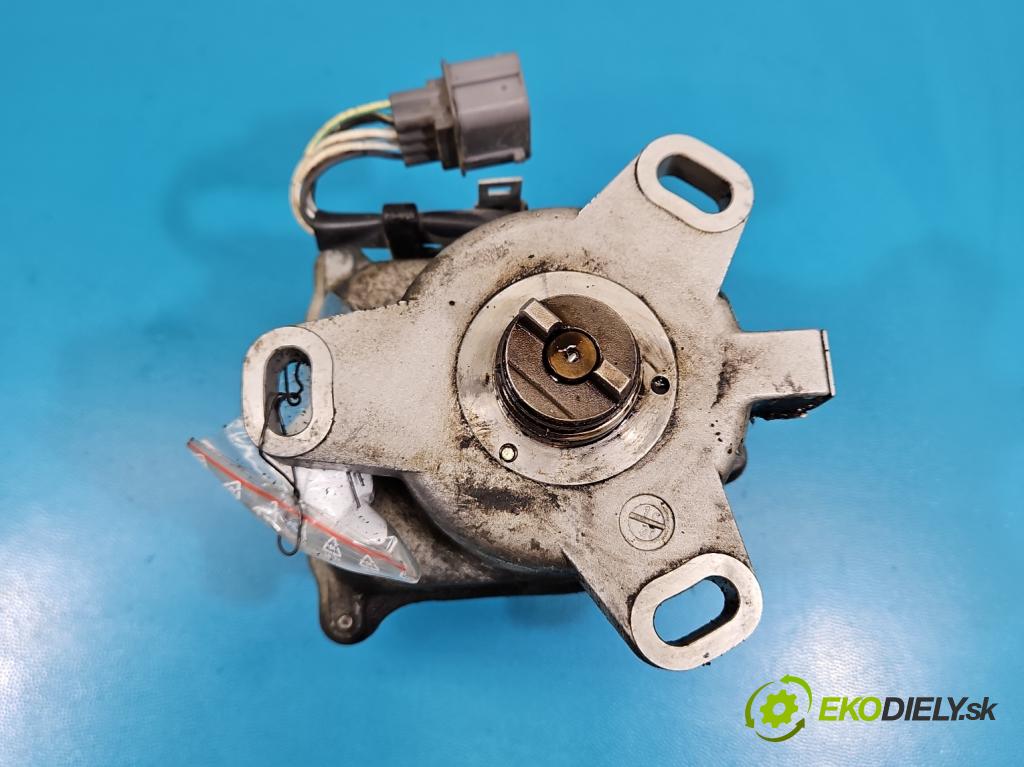 Honda CR-V I 1995-2001 2.0 16V 147 HP manual 108 kW 1973 cm3 5- rozdeľovač TD-74U (Rozdeľovač)