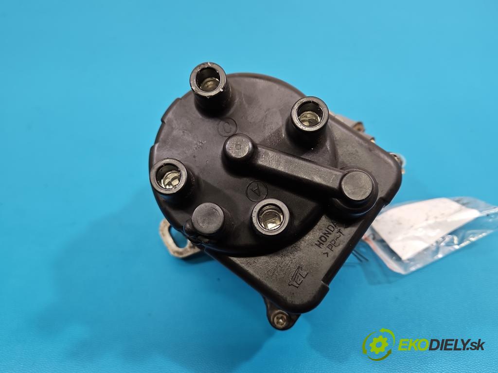 Honda CR-V I 1995-2001 2.0 16V 147 HP manual 108 kW 1973 cm3 5- rozdeľovač TD-74U (Rozdeľovač)
