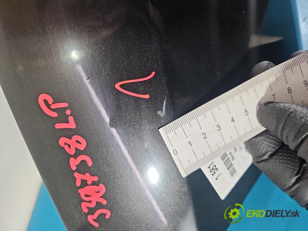 Renault Fluence 1.6 16V 110 HP manual 81 kW 1598 cm3 4- blatník predné ľavý  (Blatník predný ľavý)