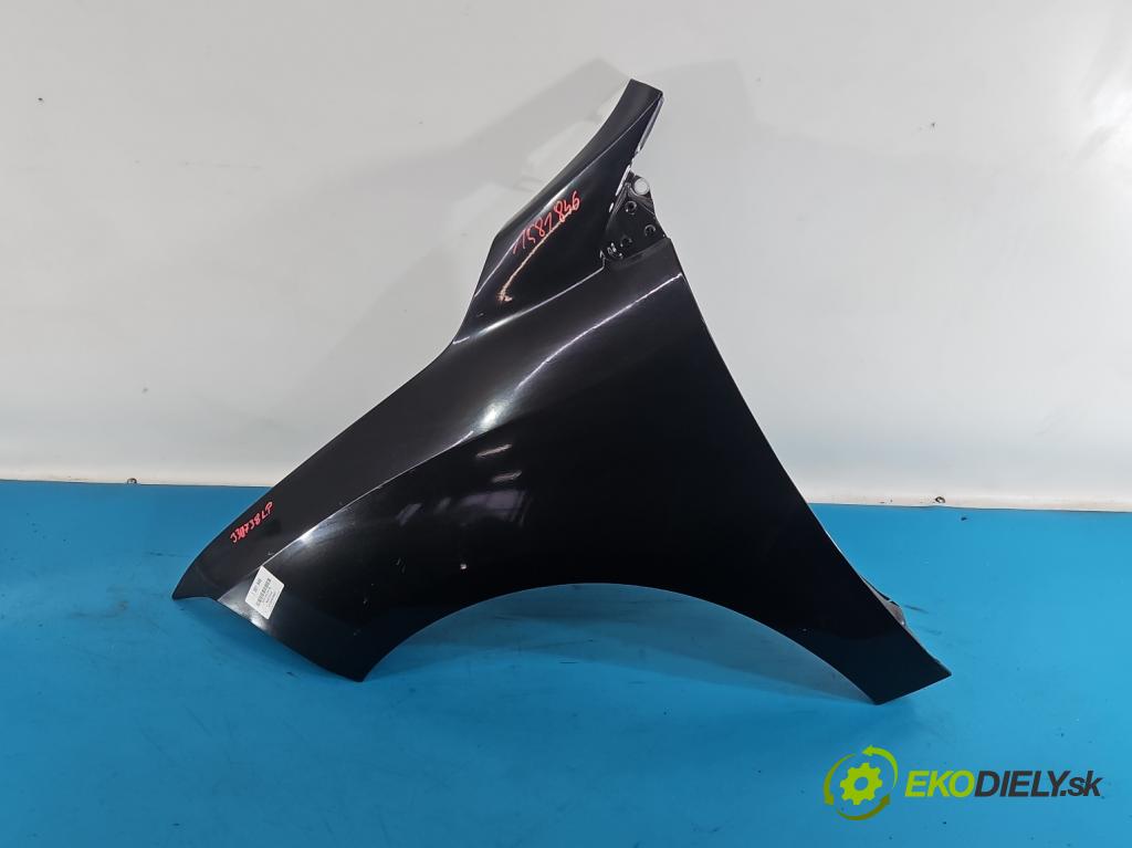 Renault Fluence 1.6 16V 110 hp manual 81 kW 1598 cm3 4- blatnik přední levý  (Levý přední blatník)