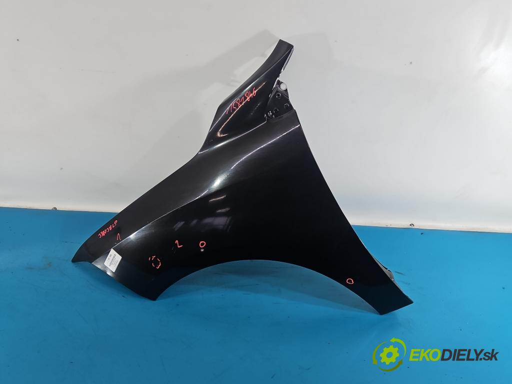 Renault Fluence 1.6 16V 110 HP manual 81 kW 1598 cm3 4- blatník predné ľavý  (Blatník predný ľavý)