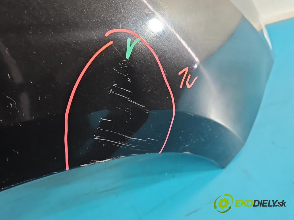 Renault Fluence 1.6 16V 110 HP manual 81 kW 1598 cm3 4- blatník predné pravý  (Kľučka dverí ostatné)