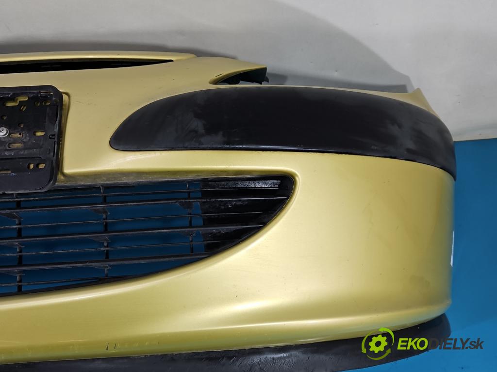 Peugeot 307 1.6 16V 109 HP manual 80 kW 1587 cm3 5- nárazník predné  (Kľučka dverí ostatné)