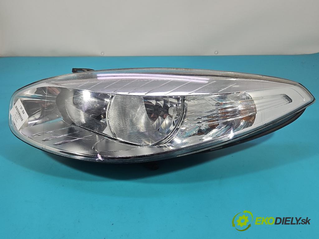 Renault Fluence 1.6 16V 110 hp manual 81 kW 1598 cm3 4- světlo levý 260600078R (Klika dveří ostatní)
