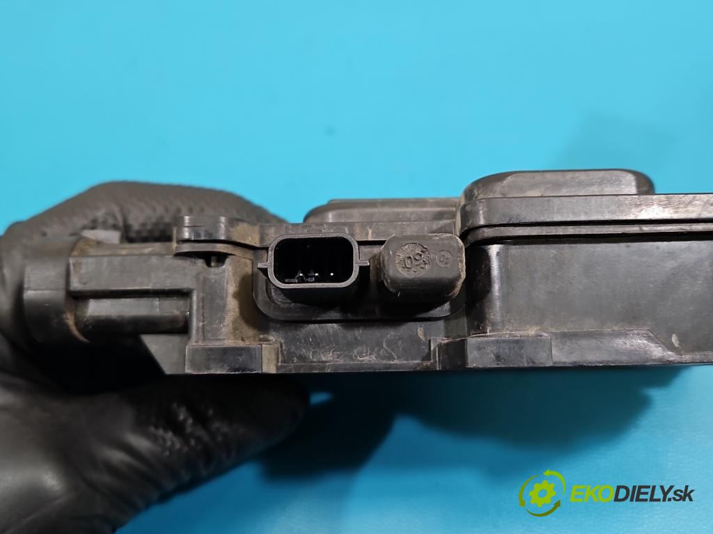 Renault Fluence 1.6 16V 110 HP manual 81 kW 1598 cm3 4- riadiaca jednotka ostatné 243800005R