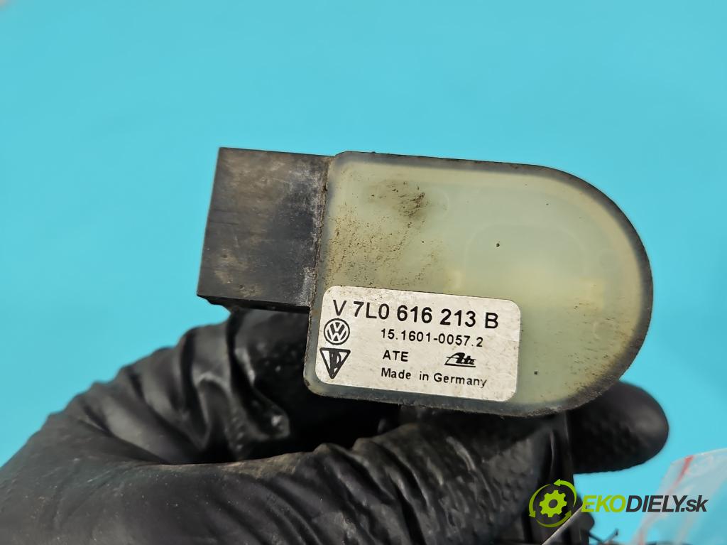 Porsche Cayenne I 2002-2010 4.5 V8 340KM: automatic 250 kW 4511 cm3 5- snímač nastavenia xenon 7L0616213B (Snímač)