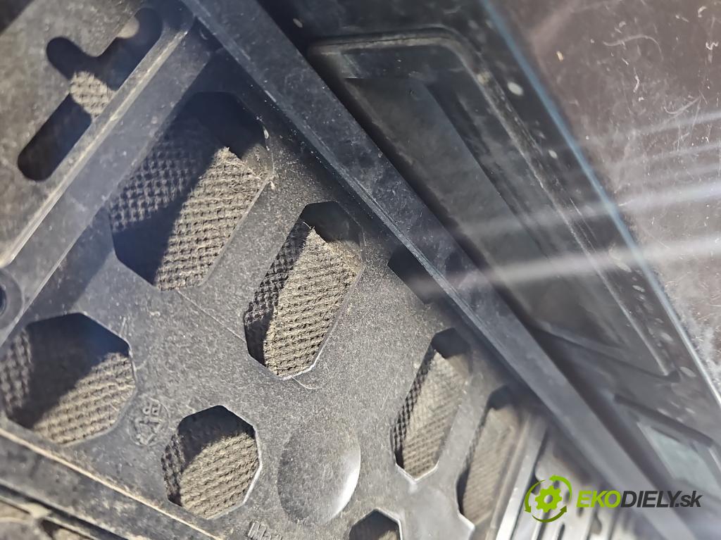 Vw Passat B6 2005-2010 2.0 tdi 136 HP manual 100 kW 1968 cm3 5- zadna kufor  (Kapota zadná (kufor))