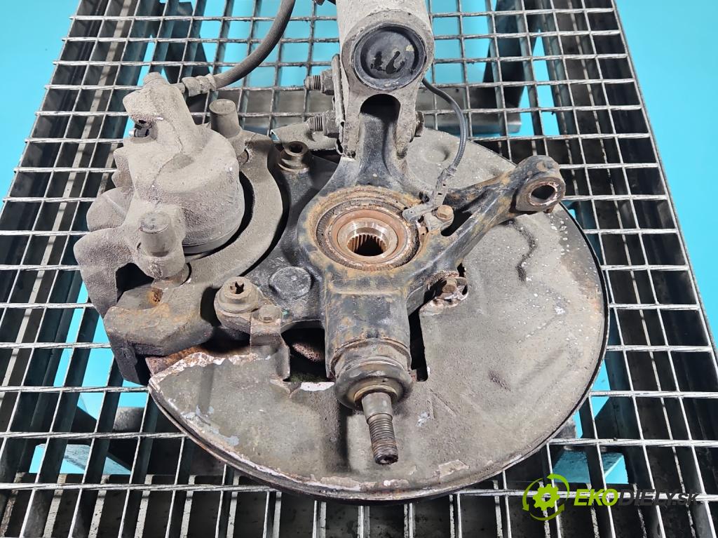 Citroen DS5 2011-2015 2.0 HDI 163 hp automatic 120 kW 1997 cm3 5- náboj pravé  (Náboj kola)