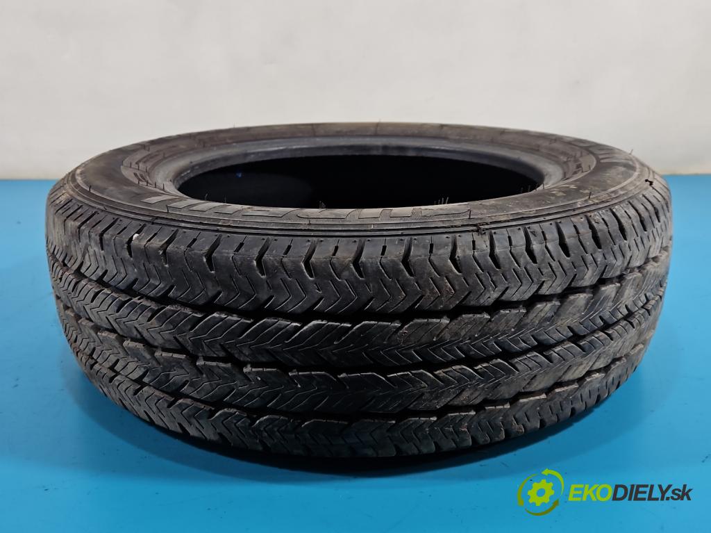 Renault Trafic II 2001-2014 1.9 dci 109 HP manual 80 kW 1870 cm3 5- pneumatika celoročné pár