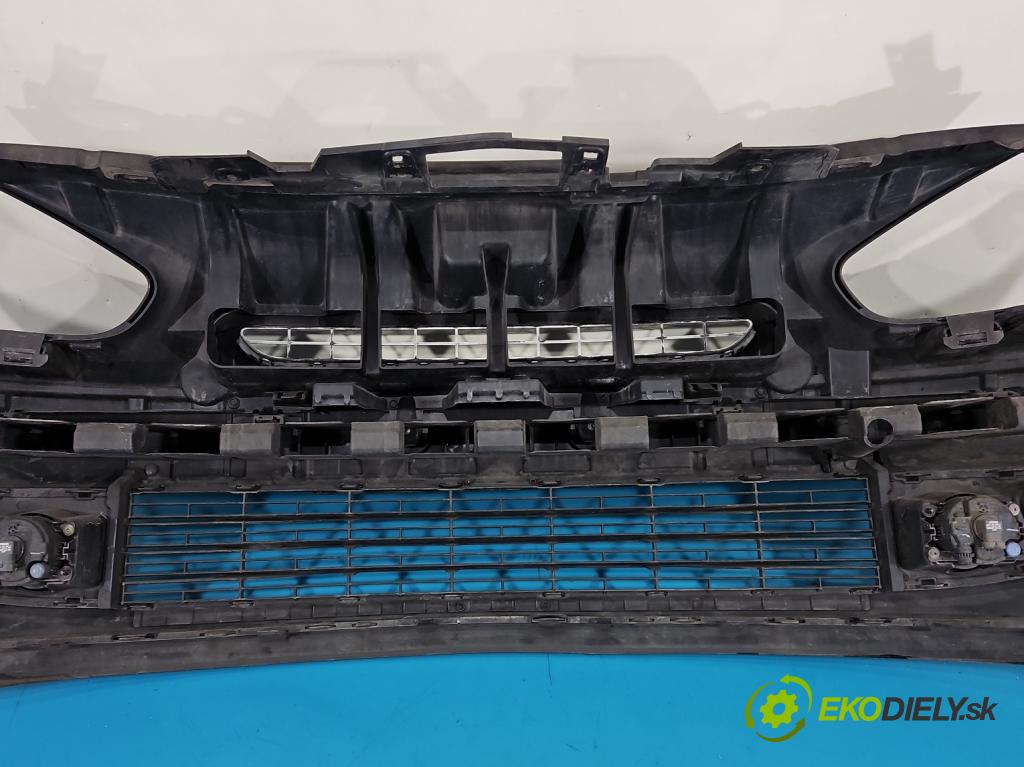 Renault Fluence 1.6 16V 110 HP manual 81 kW 1598 cm3 4- nárazník predné  (Kľučka dverí ostatné)