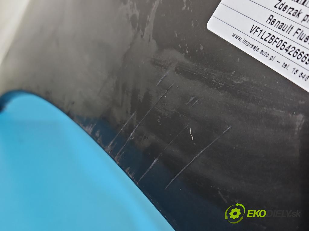 Renault Fluence 1.6 16V 110 HP manual 81 kW 1598 cm3 4- nárazník predné  (Kľučka dverí ostatné)
