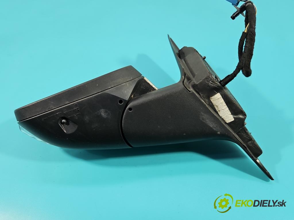 Volvo V50 2.0d 136hp manual 100 kW 1997 cm3 5- zpětné zrcátko levé  (Klika dveří ostatní)