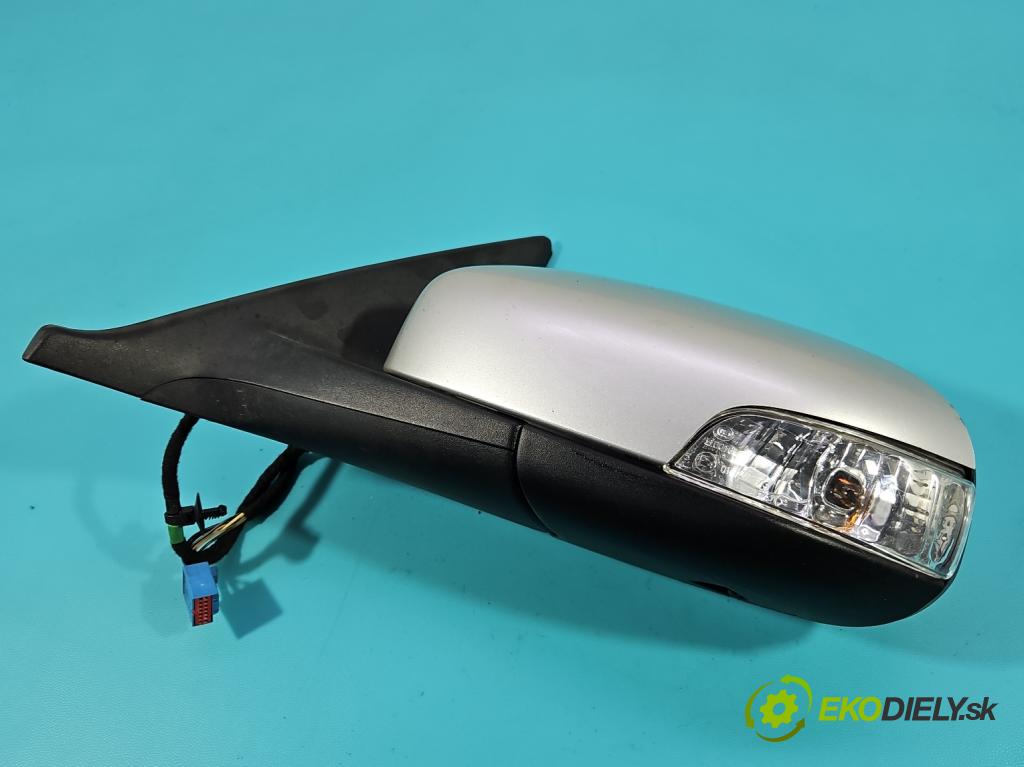 Volvo V50 2.0d 136hp manual 100 kW 1997 cm3 5- zpětné zrcátko levé  (Klika dveří ostatní)