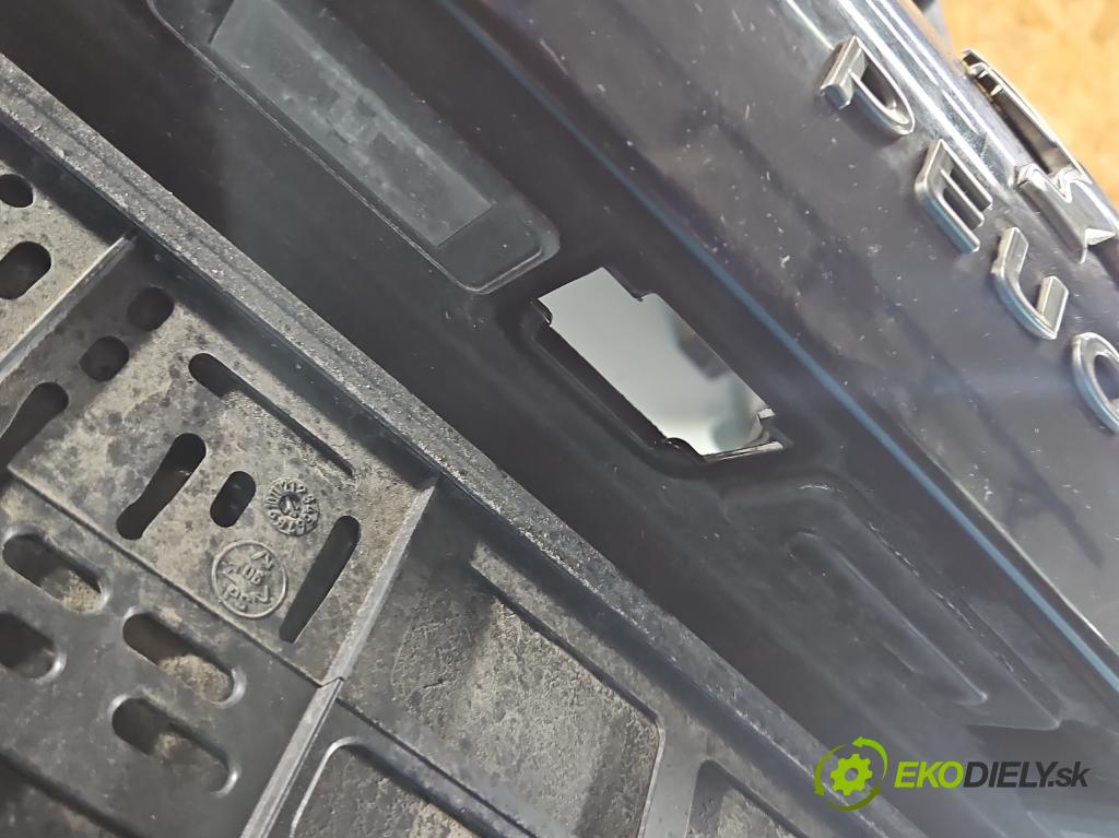 Peugeot 308 II 2013-2021 1.6 hdi 120 HP manual 88 kW 1560 cm3 5- zadna kufor 9800371677 (Kapota zadná (kufor))