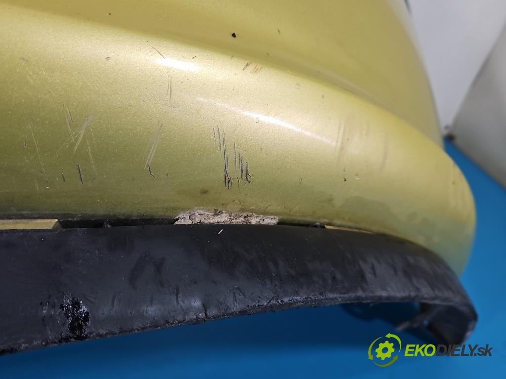 Peugeot 307 1.6 hdi 109 HP manual 80 kW 1560 cm3 5- nárazník predné  (Kľučka dverí ostatné)