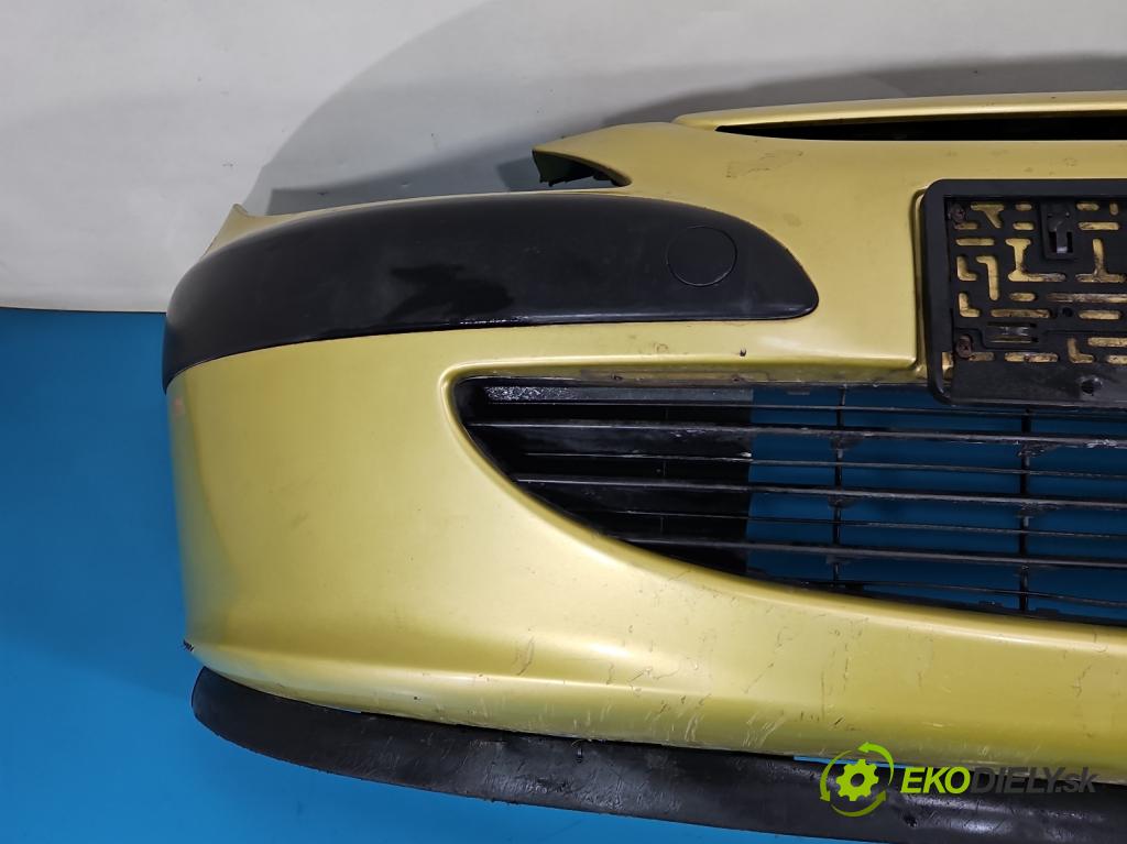 Peugeot 307 1.6 hdi 109 HP manual 80 kW 1560 cm3 5- nárazník predné  (Kľučka dverí ostatné)