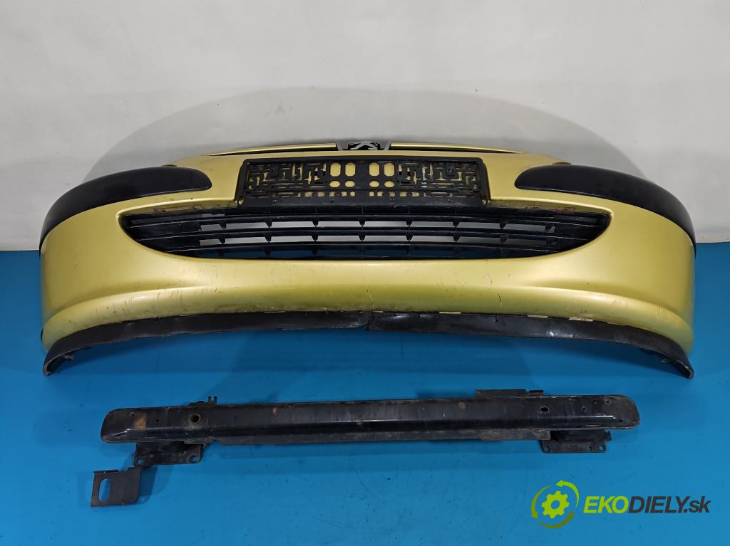 Peugeot 307 1.6 hdi 109 HP manual 80 kW 1560 cm3 5- nárazník predné  (Kľučka dverí ostatné)