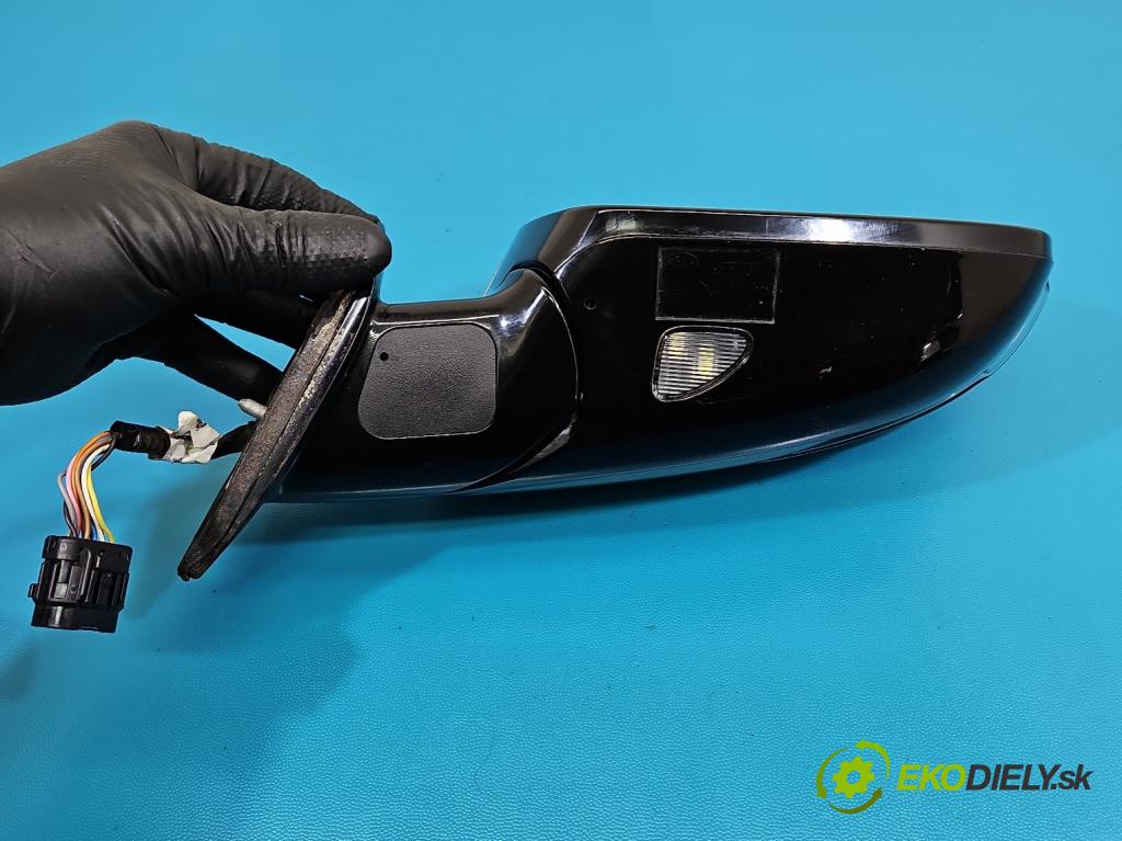 Kia Ceed II 2012-2018 1.6 crdi 128 HP manual 94 kW 1582 cm3 5- zrkadlo pravé  (Kľučka dverí ostatné)