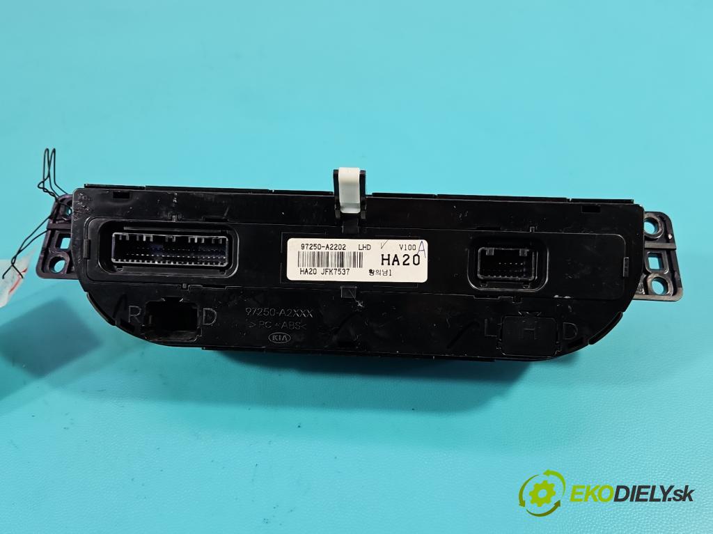 Kia Ceed II 2012-2018 1.6 crdi 128 HP manual 94 kW 1582 cm3 5- panel kúrenia 97250-A2202