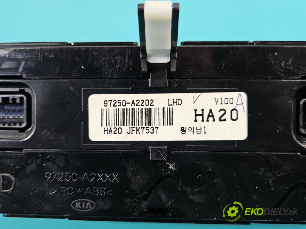 Kia Ceed II 2012-2018 1.6 crdi 128 HP manual 94 kW 1582 cm3 5- panel kúrenia 97250-A2202