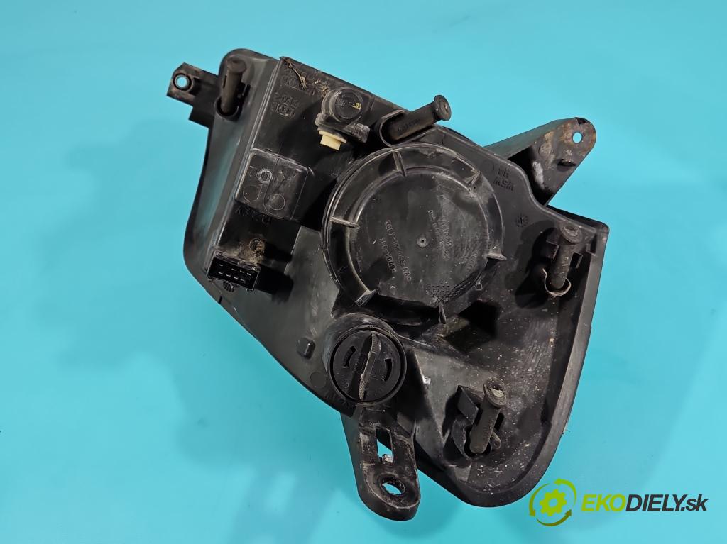 Citroen Berlingo I 1996-2008 2.0 HDI 90 HP manual 66 kW 1997 cm3 5- Reflektor: ľavý  (Kľučka dverí ostatné)