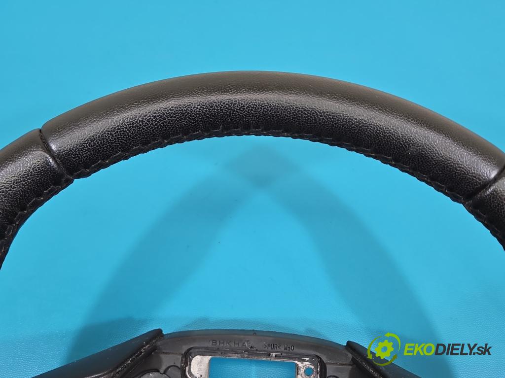 Ford Focus Mk3 2010-2018 1.6 16v IQDB: 105 hp manual 77 kW 1596 cm3 5- volant  (Volant)