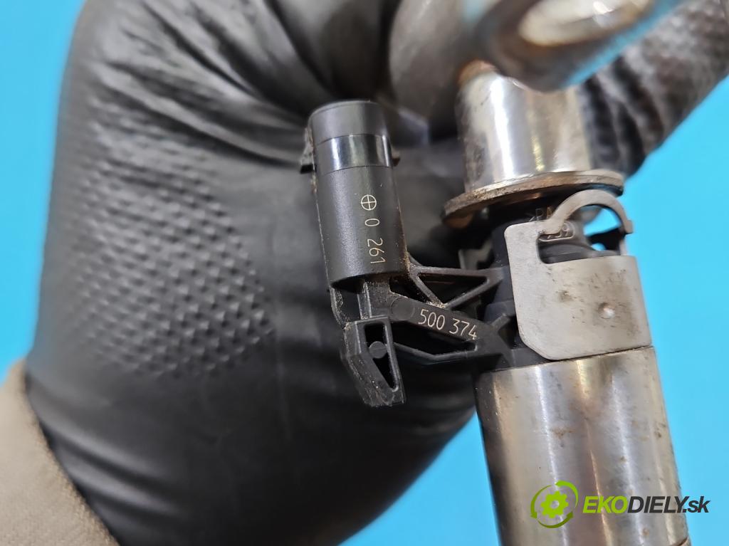 Skoda Octavia III 2013- 1.4 TSI 150 HP manual 110 kW 1395 cm3 5- vstrek 0261500374 (Vstrekovač paliva)