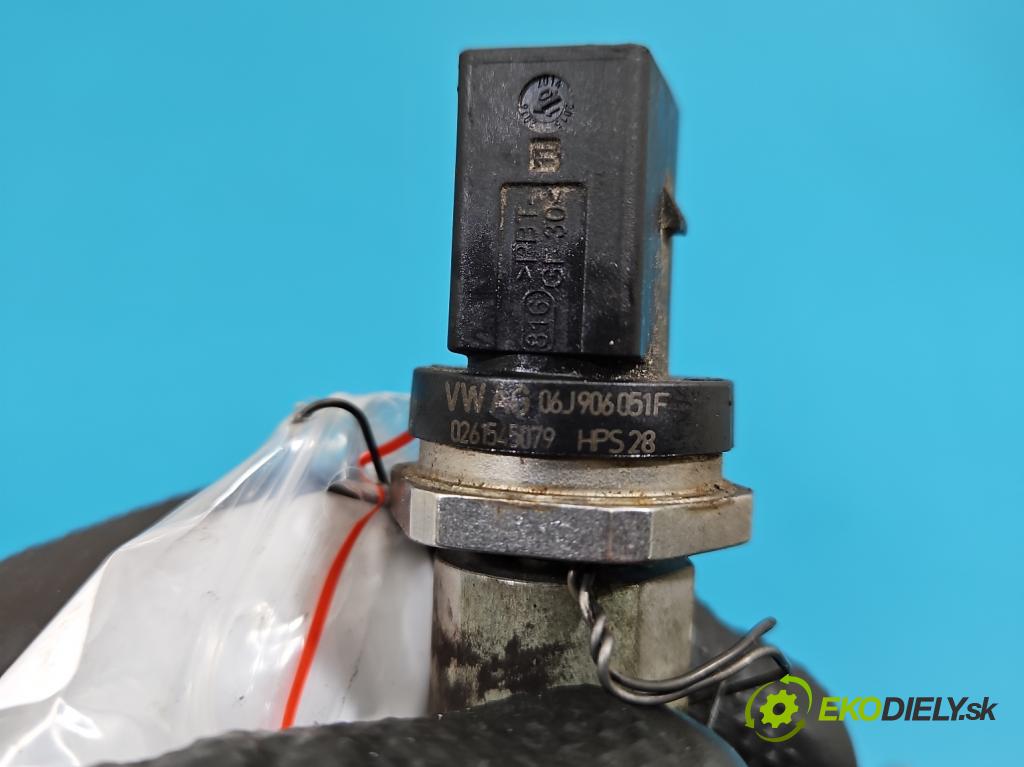 Skoda Octavia III 2013- 1.4 TSI 150 HP manual 110 kW 1395 cm3 5- vstrek 0261500374 (Vstrekovač paliva)