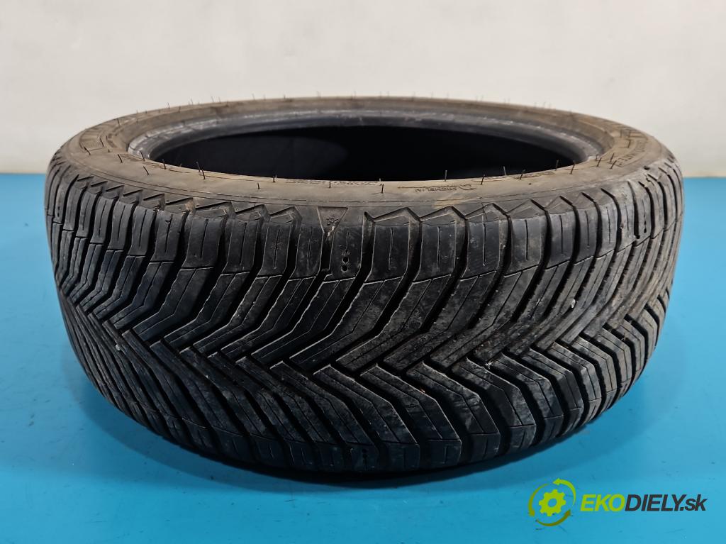 Citroen DS5 2011-2015 2.0 HDI 163 hp automatic 120 kW 1997 cm3 5- pneumatiky: celoročné 4 ks komplet