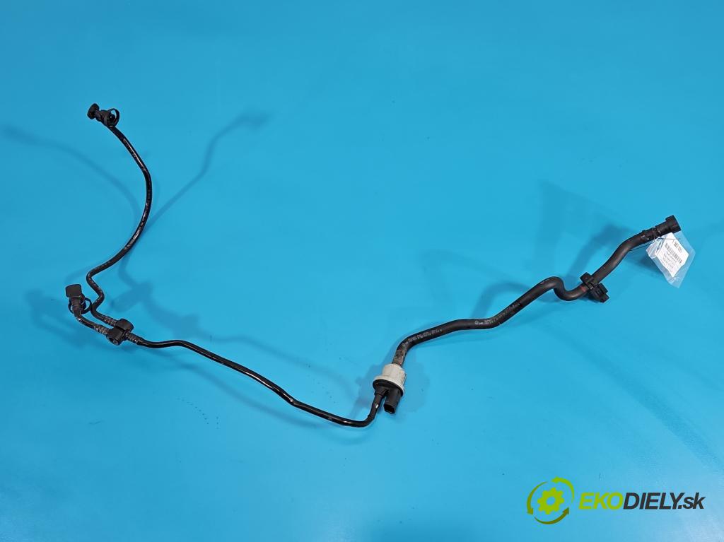 Skoda Octavia III 2013- 1.4 TSI 150 HP manual 110 kW 1395 cm3 5- rúrka palivovy 04E133518E