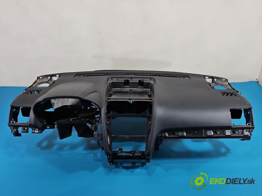 Subaru Forester IV SJ 2012-2018 2.0 BOXER 147 HP automatic 108 kW 1998 cm3 5- kokpit,pristrojová doska rozdeľovacia 