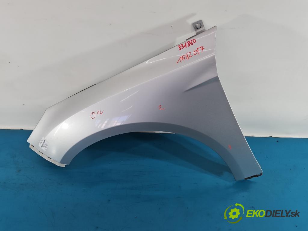 Ford Focus Mk3 2010-2018 1.6 16v IQDB: 105 HP manual 77 kW 1596 cm3 5- blatník predné ľavý  (Blatník predný ľavý)