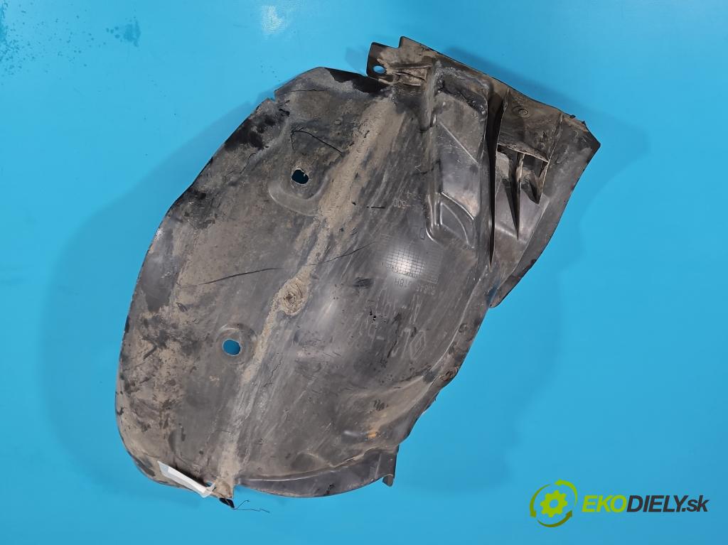 Renault Fluence 1.6 16V 110 HP manual 81 kW 1598 cm3 4- Blatník: predné pravé 638450018R