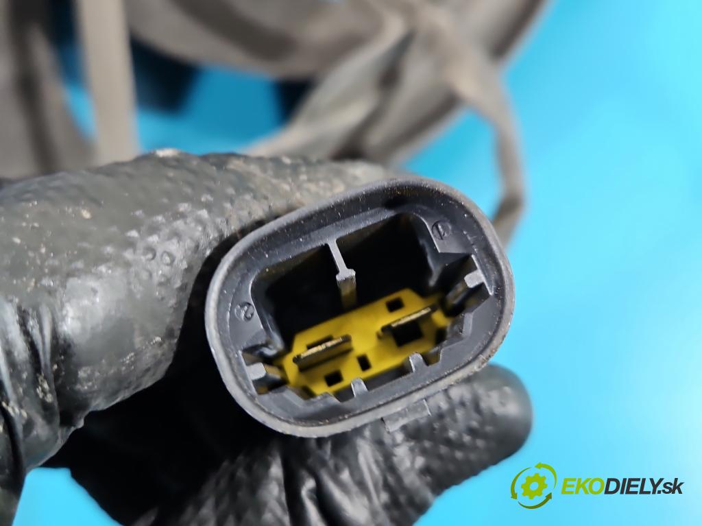 Citroen DS5 2011-2015 2.0 HDI 163 HP automatic 120 kW 1997 cm3 5- Ventilátor chladiča M153276