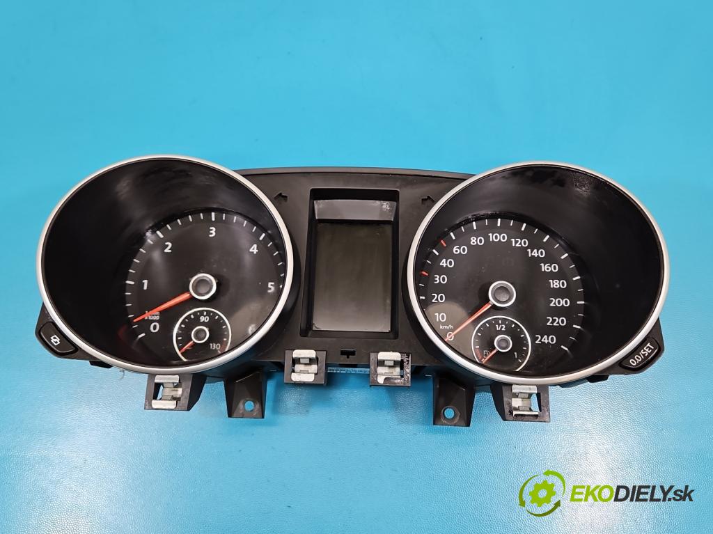 Vw Golf VI 2008-2013 1.6 tdi CAY 105 HP manual 77 kW 1598 cm3 5- prístrojovka/ budíky 5K0920871A (Prístrojová doska)