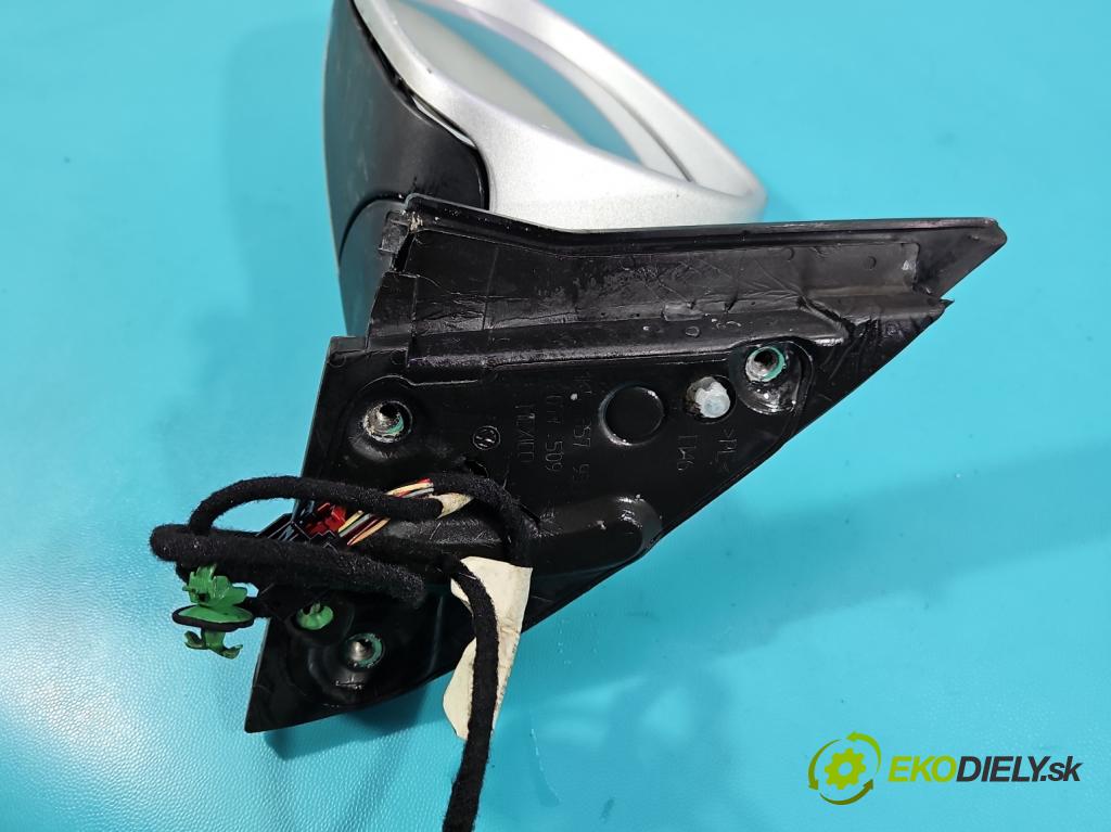 Vw Golf VI 2008-2013 1.6 tdi CAY 105 hp manual 77 kW 1598 cm3 5- zpětné zrcátko levé  (Klika dveří ostatní)